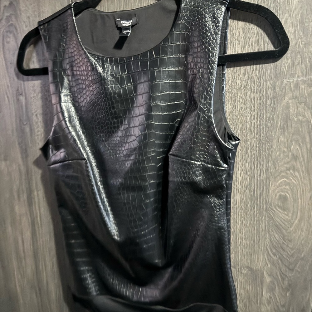Express Black Croc-Embossed Sleeveless Blouse
